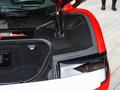2026�� Testarossa