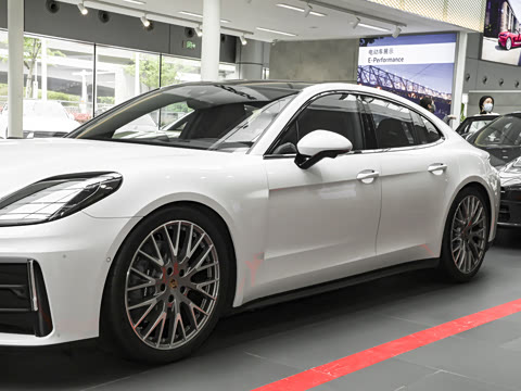 2026�� Panamera ������ 2.9T