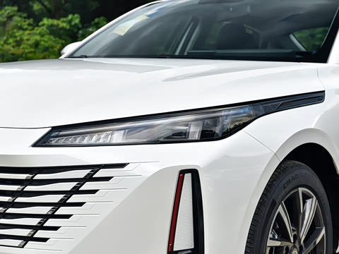 2026�� 1.5T �����