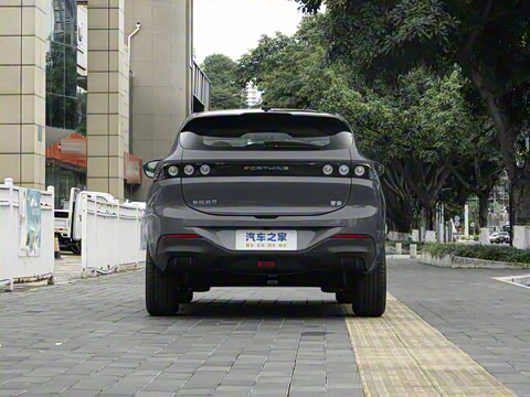 2024�� 410 ʵ����