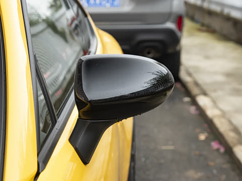 2026�� 2.4L �Զ���â������