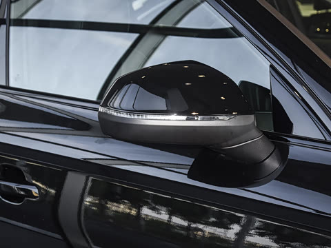 2026�� 45�����ذ� 40 TFSI ʱ�ж�����