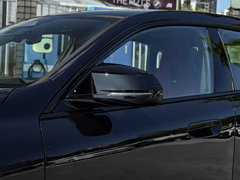 2026�� M235L