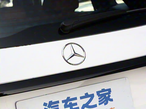 2026�� GLC 300 L 4MATIC ������ 5��