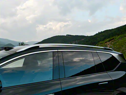 2025�� �Ŀ� 350 Max���������״��