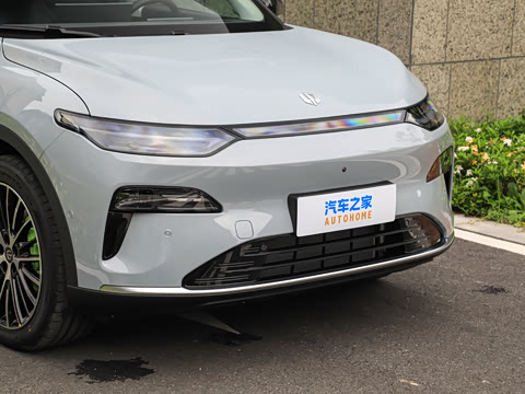 2027�� ���̻�����