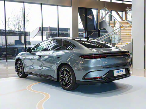 2025�� EV �Ǽݰ� 635KM�����״��콢��