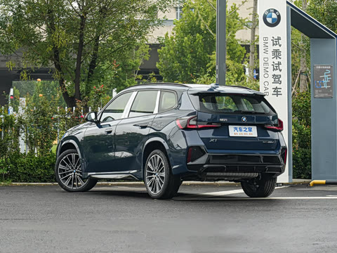 2025�� xDrive25Li M�˶���ҹ��װ