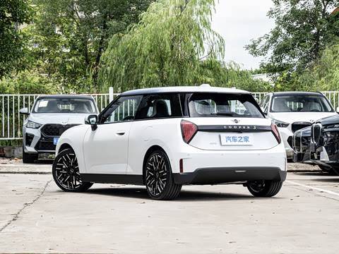 2026�� 463km COOPER SE ����������