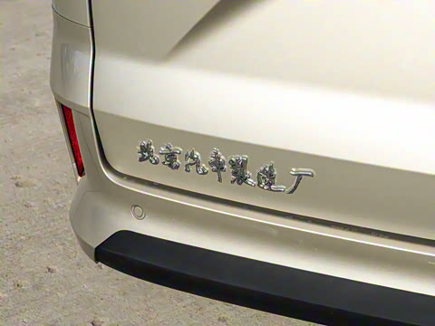 2026�� 2.0L �ֶ���������� 7��