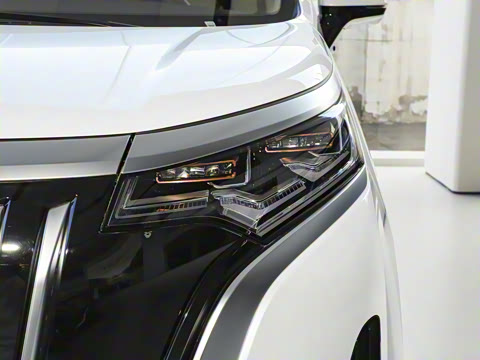 2025�� EV �Ǽݰ� 620 ������