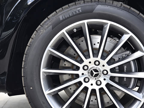 2026�� �Ŀ� GLE 450 4MATIC ������