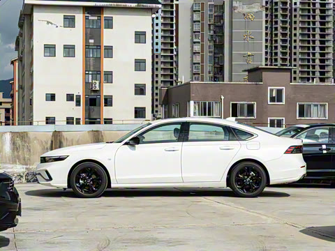 2025�� �˶�ϵ�� 260TURBO ���ʰ�