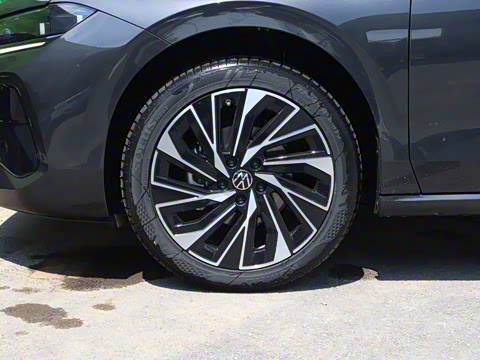 2026�� L 300TSI DSG ������