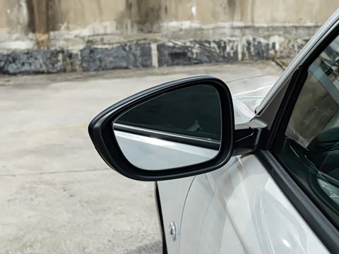 2025�� �˶�ϵ�� 260TURBO ���ʰ�