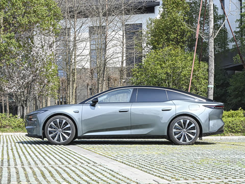 2026�� 710 Ultra�����״��