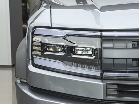 2025�� 210KM ��������Ultra��