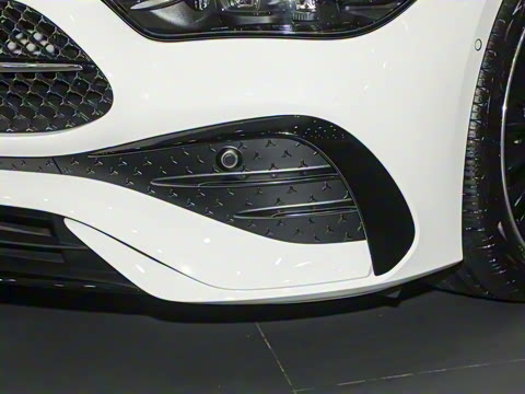 2025�� CLE 300 4MATIC �����ͽ��ܳ�