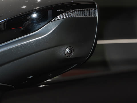 2026�� 2.0T quattro ������