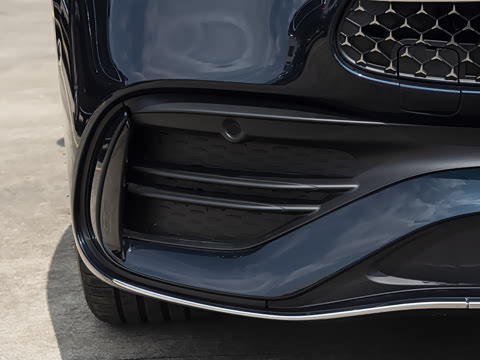 2026�� C 260 L �˶��ر��