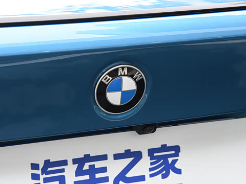 2026�� 330Li ������ M�˶���ҹ��װ