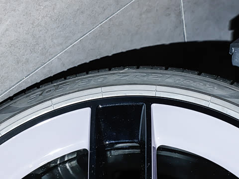 2026�� Carrera 3.0T