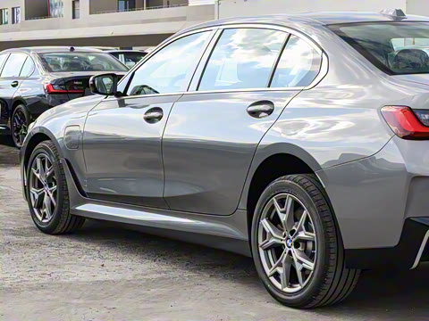 2026�� eDrive 35 L