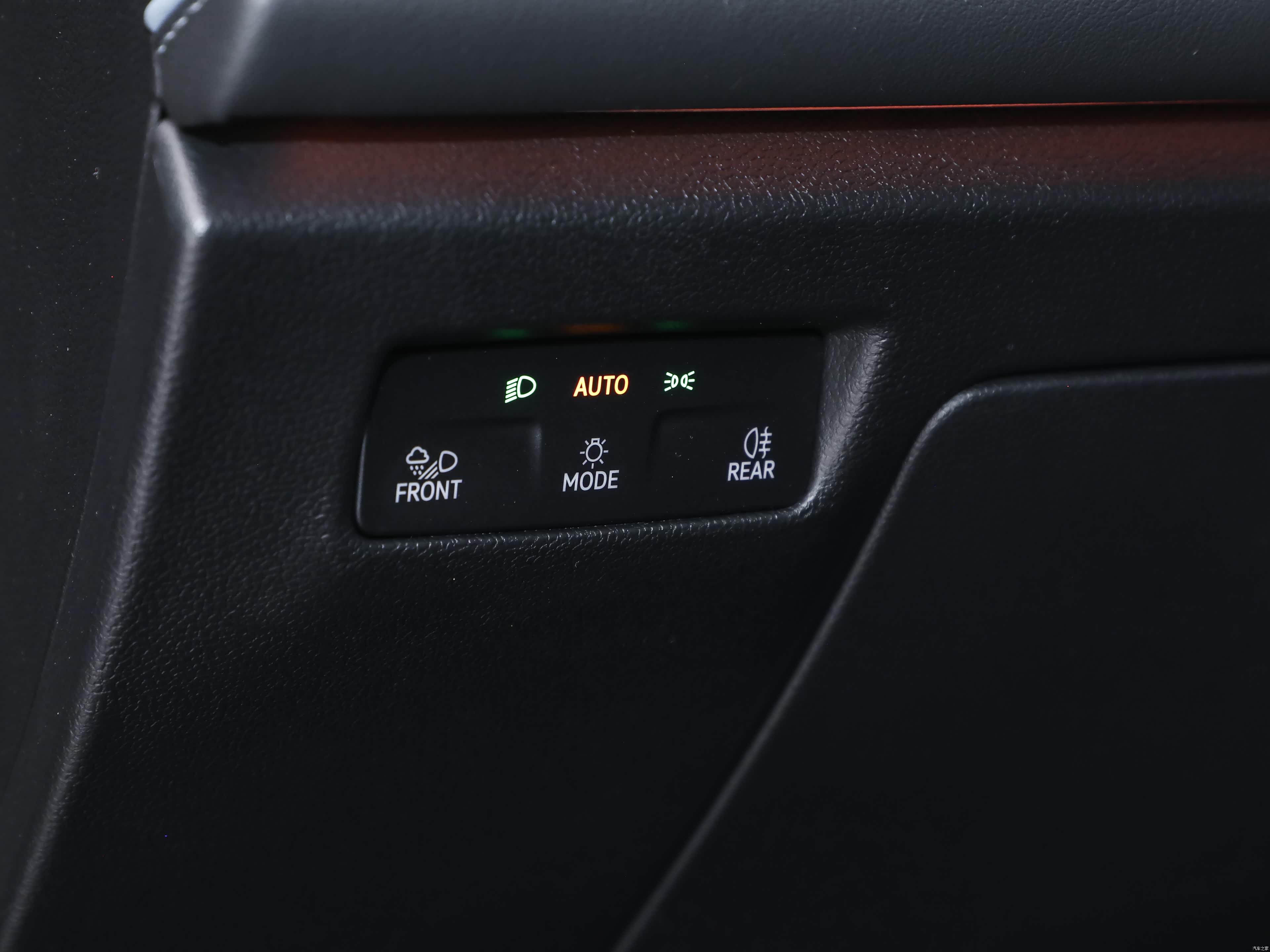 Volkswagen Magotan PHEV, миниатюра 18