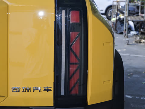 2025�� 215Զ�а�