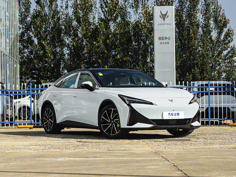 2025�� �Ŀ� 560MAX 185kW