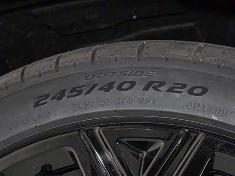 2026�� �ն�����quattro��