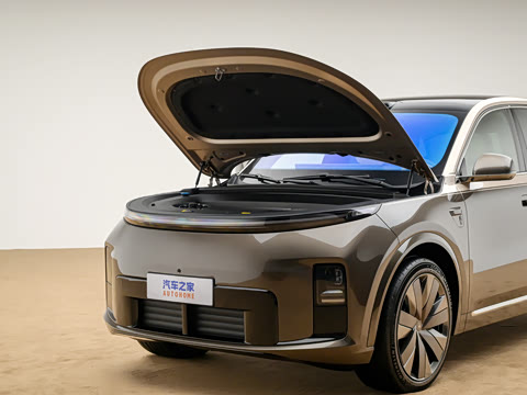 2026�� Livis