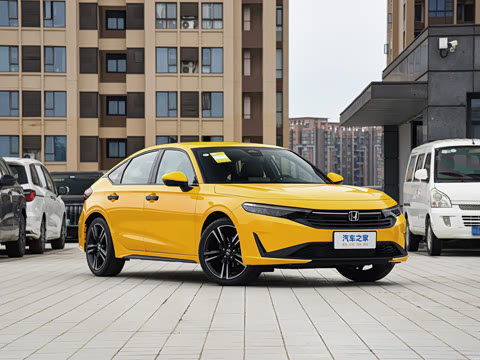 2025�� HATCHBACK 240TURBO �ֶ��ھ���