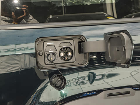 2025�� 401���а�