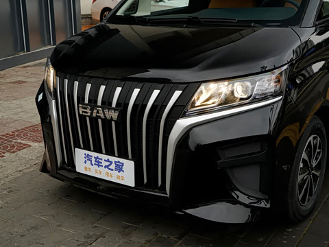 2026�� 2.0L �ֶ����ᾫӢ�� 9�� CNG