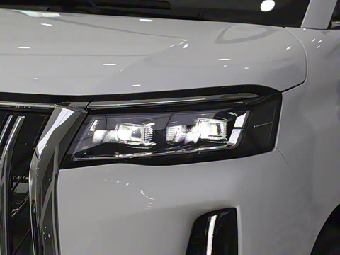 2026�� ���̰� 230������ 7��