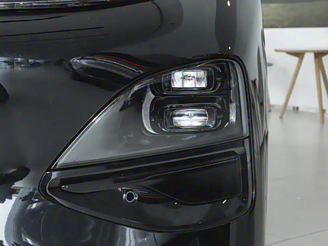 2025�� 625 ������ Max �Ƽ���