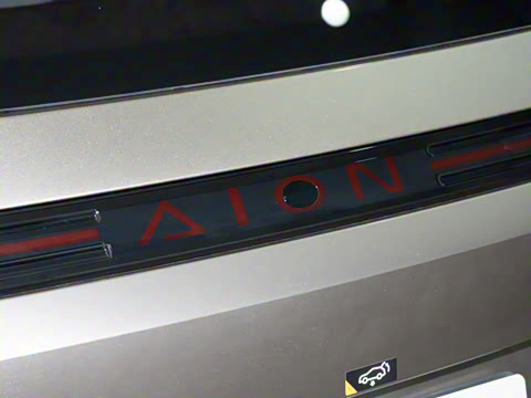 2025�� Plus 430 ������