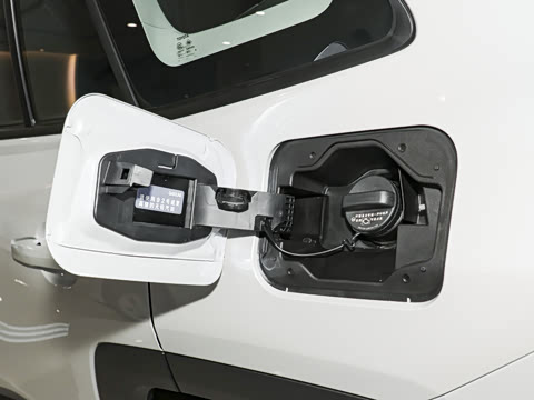 2026�� 2.0L ����PRO+