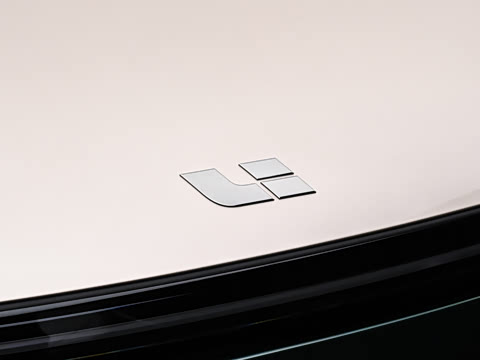 2026�� Livis