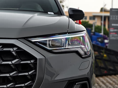 2026�� quattro 45�����ذ� 45TFSI quattro ʱ�ж�����