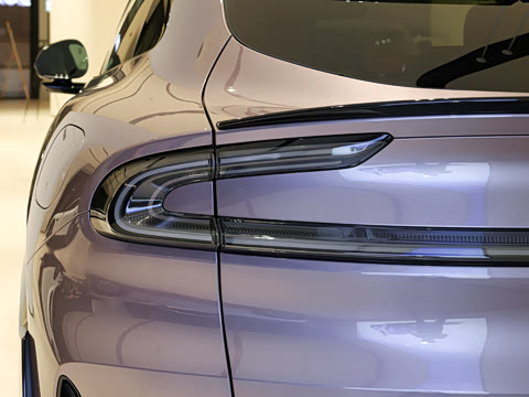 2025�� Pro��