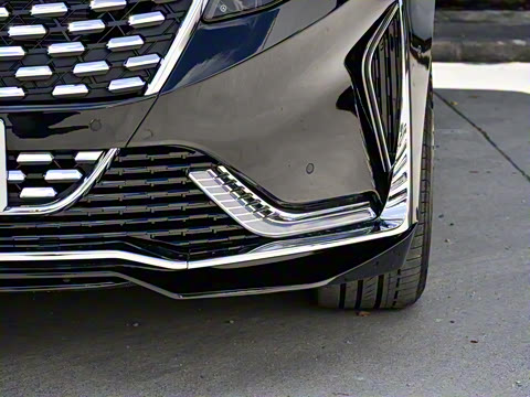 2025�� 2.0T ���ռ����