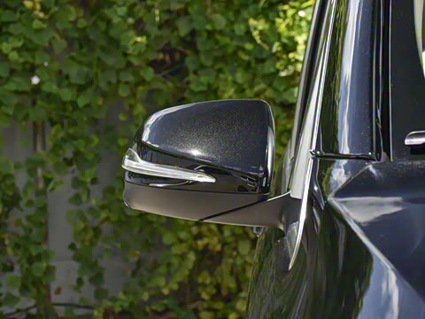 2025�� 2.0T ���ռ����