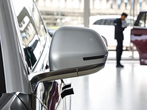 2025�� ���� Ultra�� 52kWh 6���棨896�߼����״