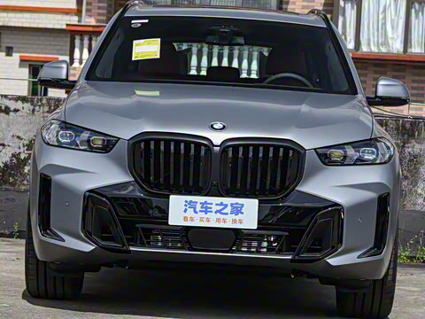 2025�� xDrive 40Li ������M�˶���ҹ��װ