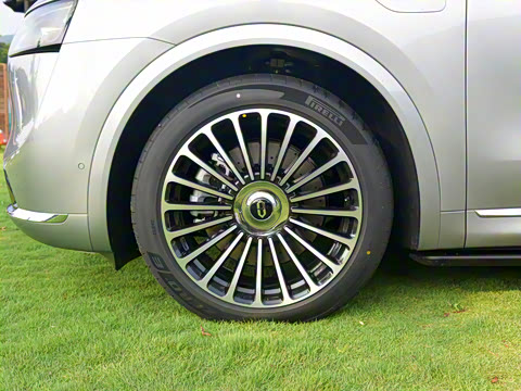 2025�� ���� Ultra ����������