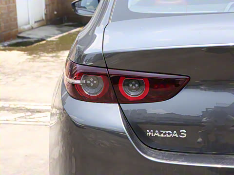 2025�� 2.0L �Զ���ҫ��