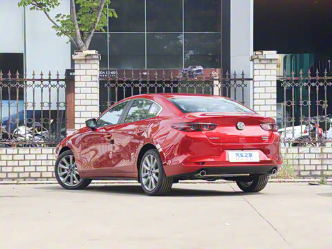 2025�� 2.0L �Զ���ҫ��