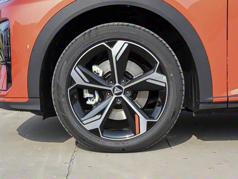 2026�� 300Ultra ��ΪǬ��ADS SE��